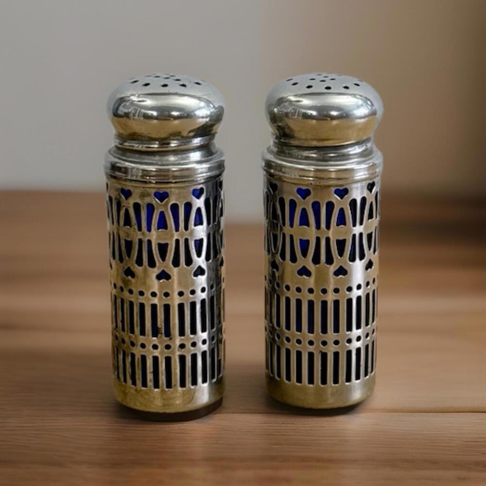 ❤️SOLD❤️Vintage Godinger Silver Co Blue Cobalt Silverplated Salt & Pepper Shaker